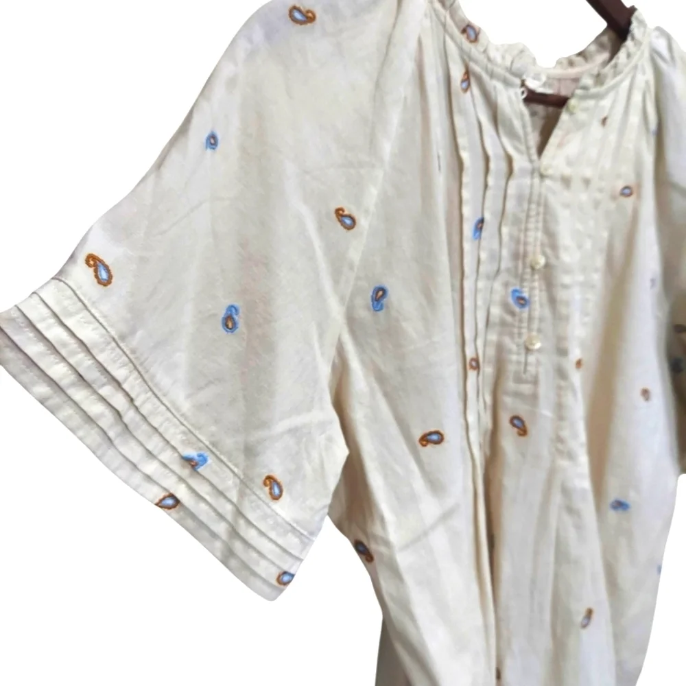 NWT Ana Cotton/Linen Em roidered Blouse With Pintuck Details - Picture 2 of 7